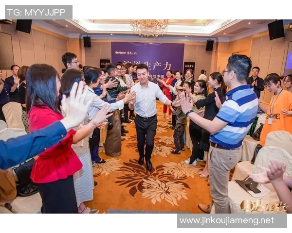 成都篮球队与深圳篮球队赛后复盘分析双方战术意识与表现差异