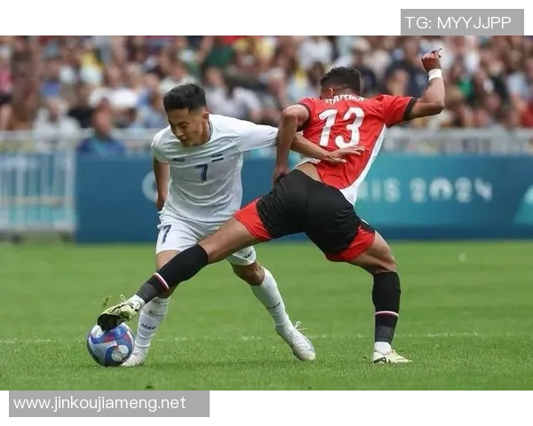 足球明星与篮球明星的时尚穿搭对比与风格解析